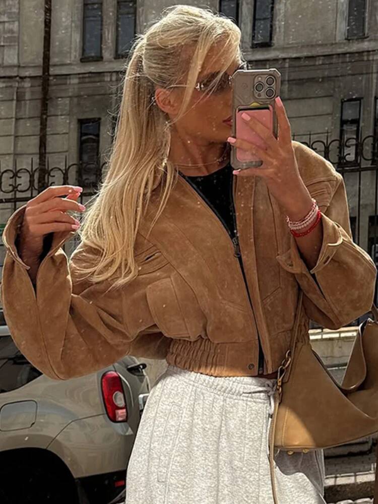 Street Fashion Taiwan - Modische Kurze Braune Wildlederjacke für Damen