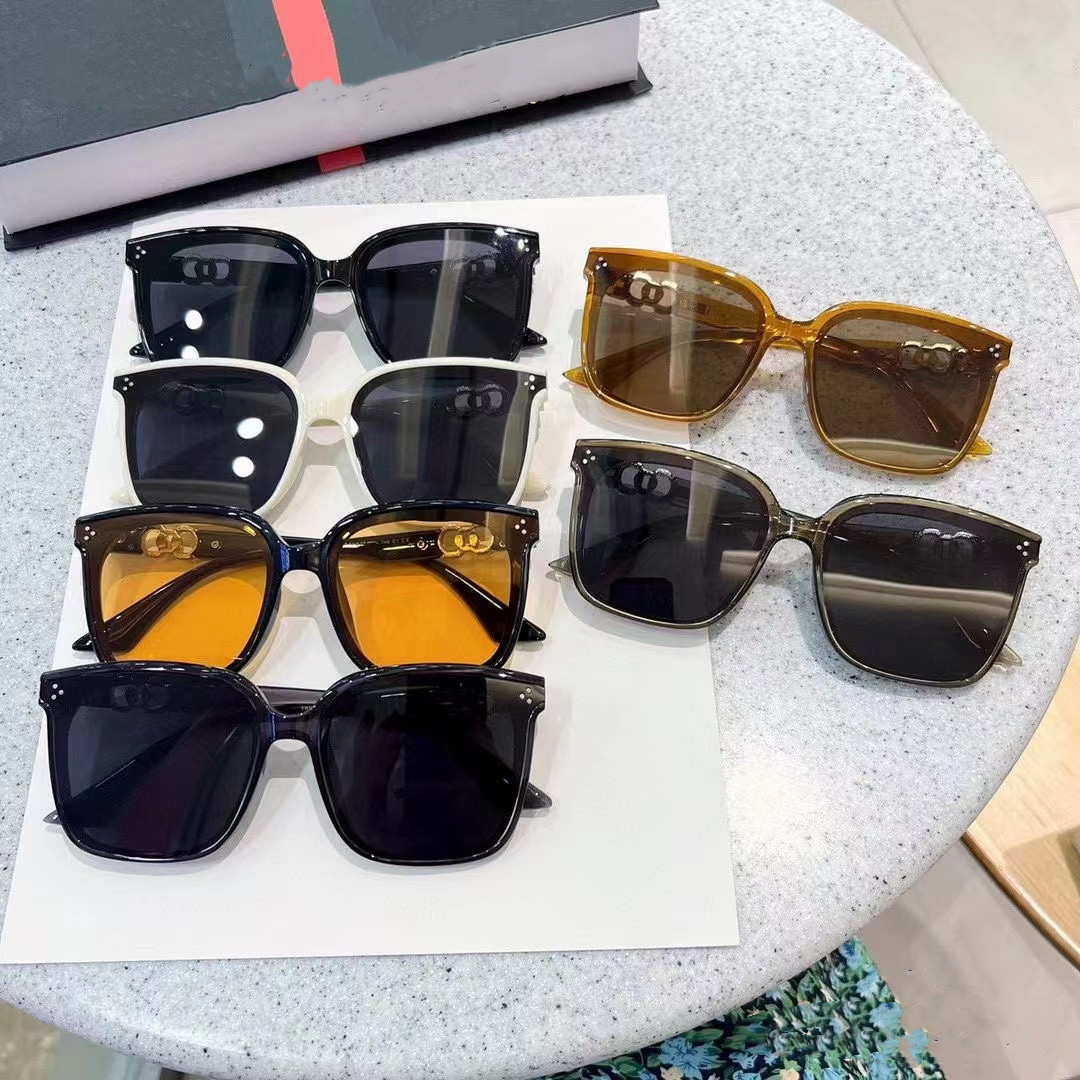 Street Fashion Shoot - Gleicher Stil Neue Damen-Sonnenbrille Modische Sonnenbrille