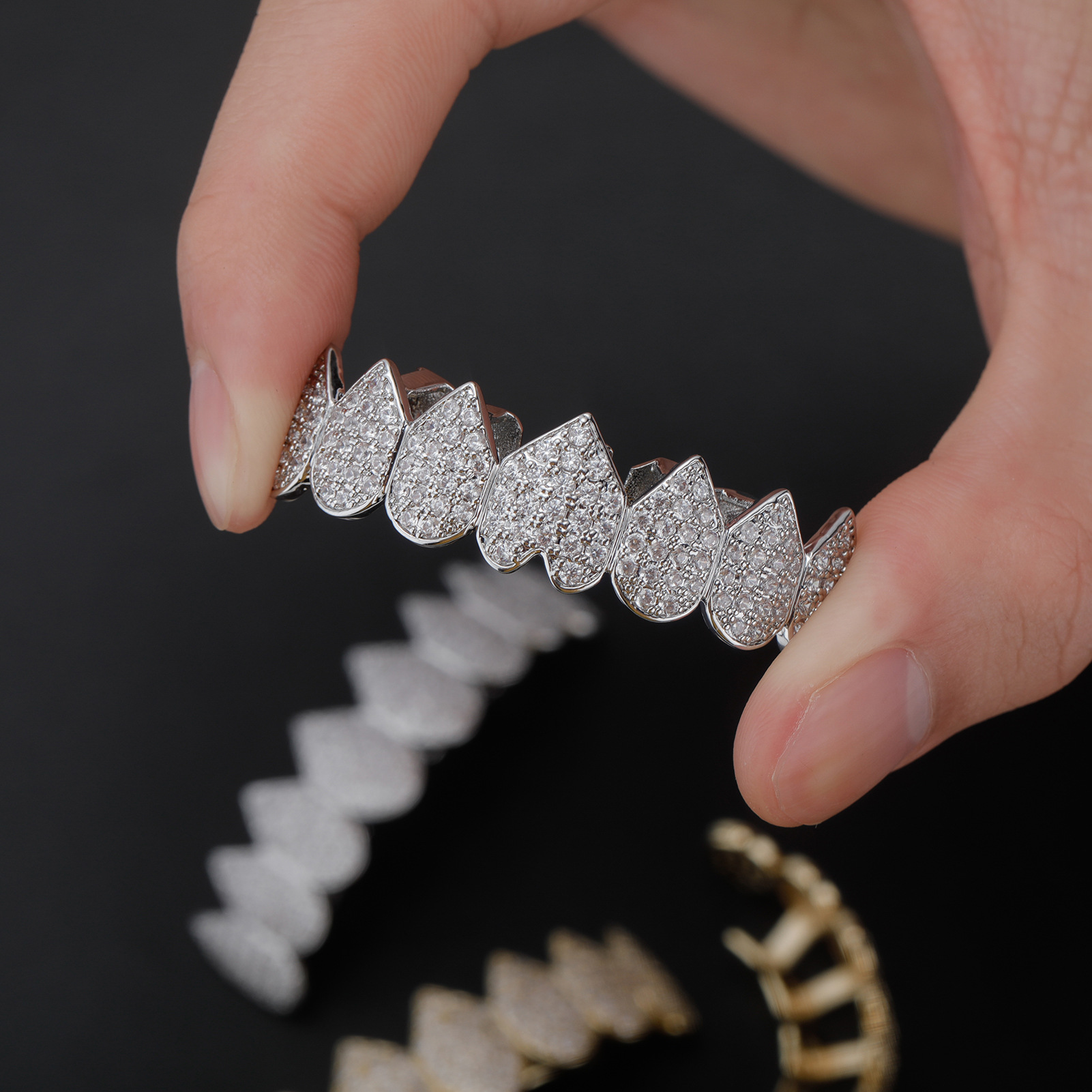 RACHELZ Hip Hop 8/8 Iced Out C – Street Fashion Jewelry Bewertung und Preis