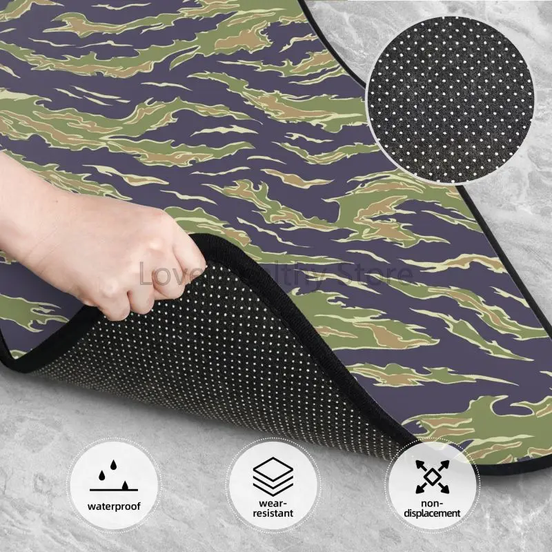 Auto-Fußmatten mit Tiger-Strei – Camo Pattern Set Bewertung und Preis