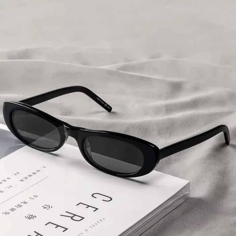 Neue Retro Ovale Sonnenbrille  – Street Fashion Shoot Bewertung und Preis