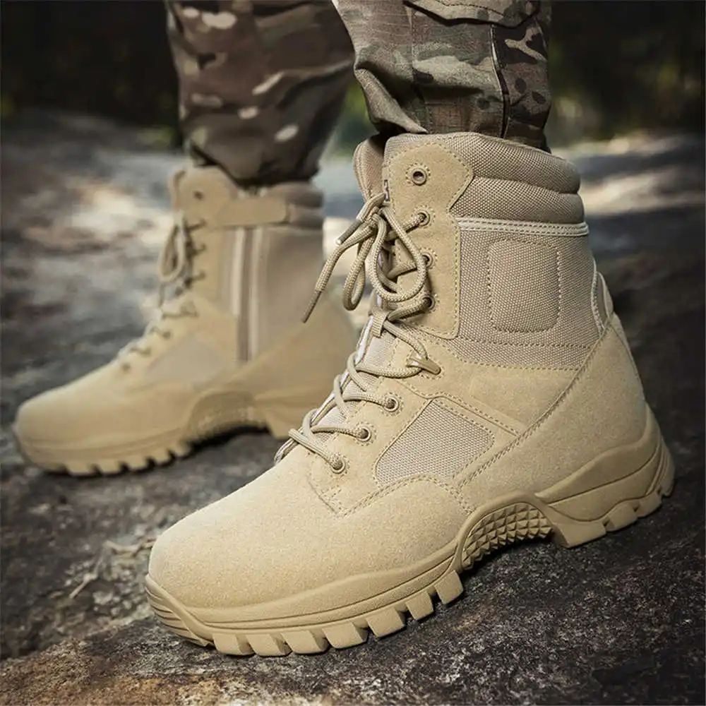 Rutschfeste Wanderstiefel aus  – Street Fashion For Short Guys Bewertung und Preis