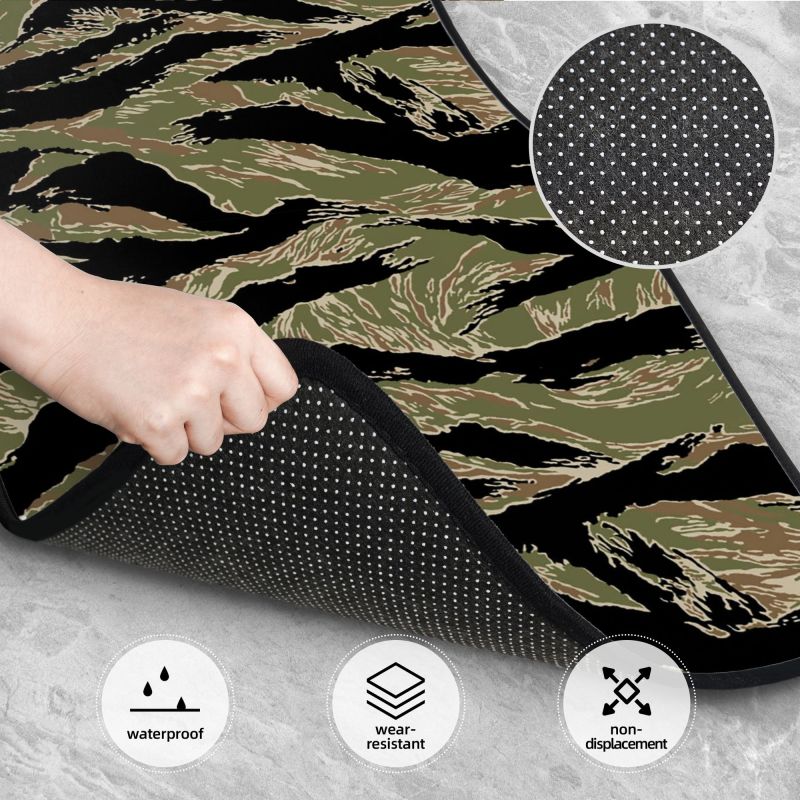 Auto-Fußmatten mit Tigerstreif – Camo Pattern Set Bewertung und Preis