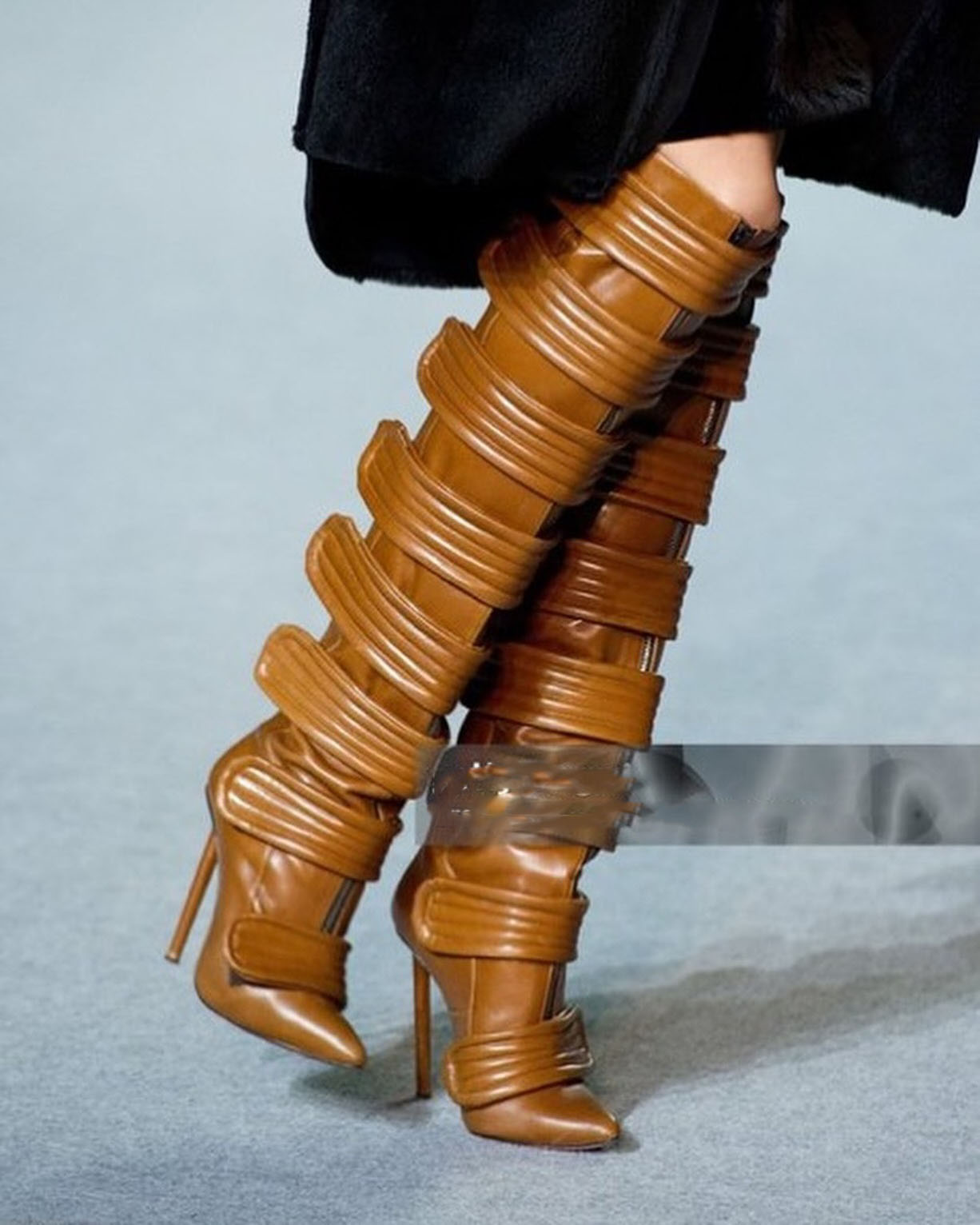 2026 Spitze Overknee-Stiefel m – Street Fashion Rome 2026 Bewertung und Preis