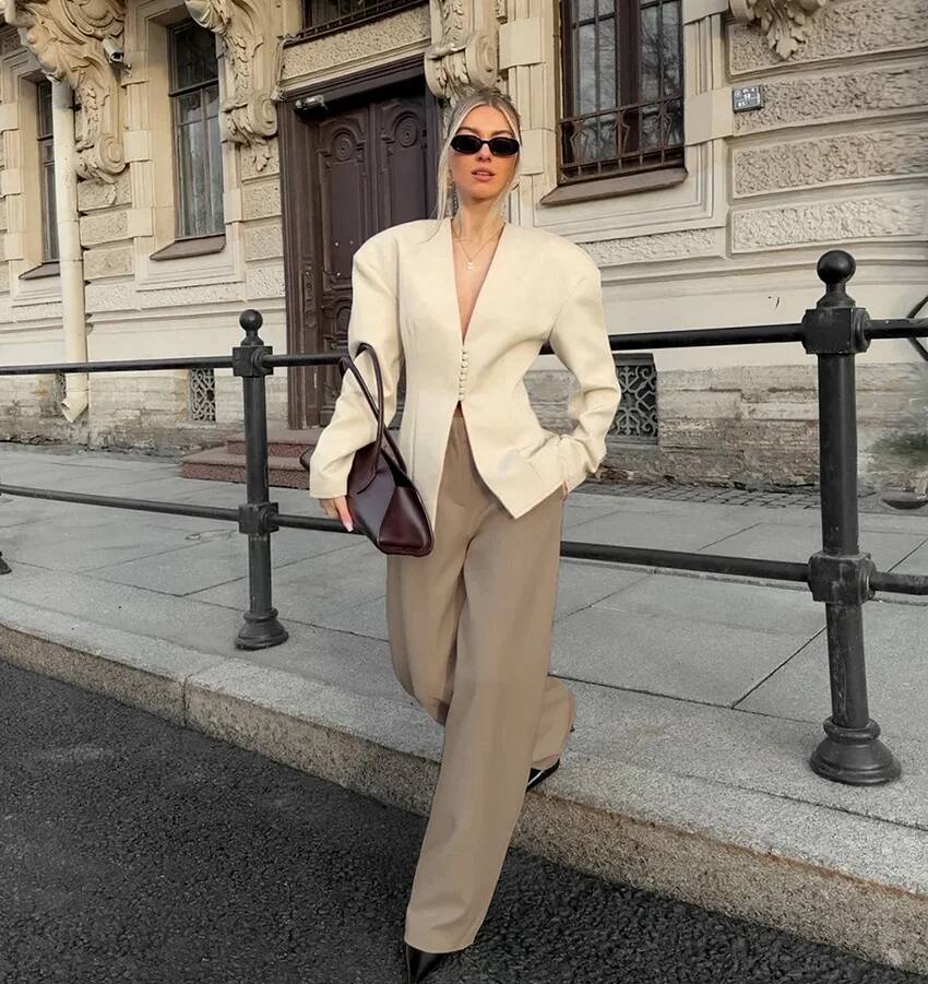 Damen Blazer mit Taillenschnür – Street Fashion Taiwan Bewertung und Preis